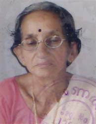 വെട്ടിയാട്ടില്‍ പരേതനായ മാണി ഭാര്യ അമ്മിണി (80) നിര്യാതയായി.